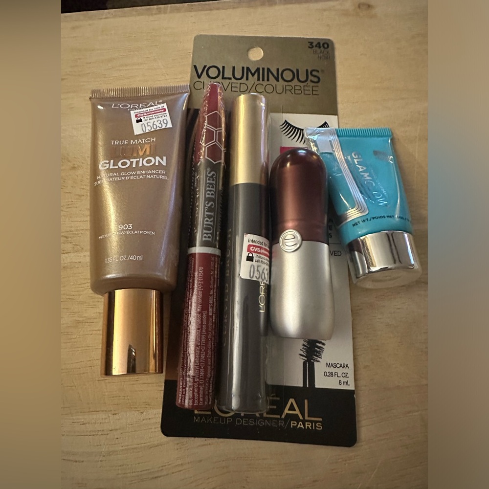 New in Package -Various Make Up